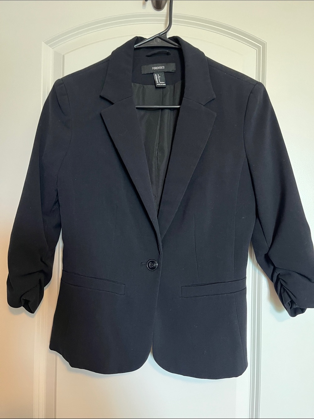 Forever 21 Black Women's Single-Button Blazer- Machine Washable